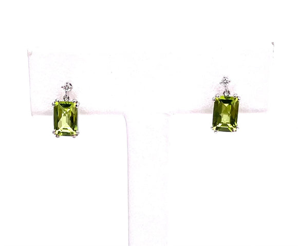 Peridot Earrings in White Gold F314STE152CK-P