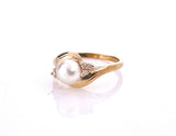 Pearl Ring in Yellow Gold C330B437041