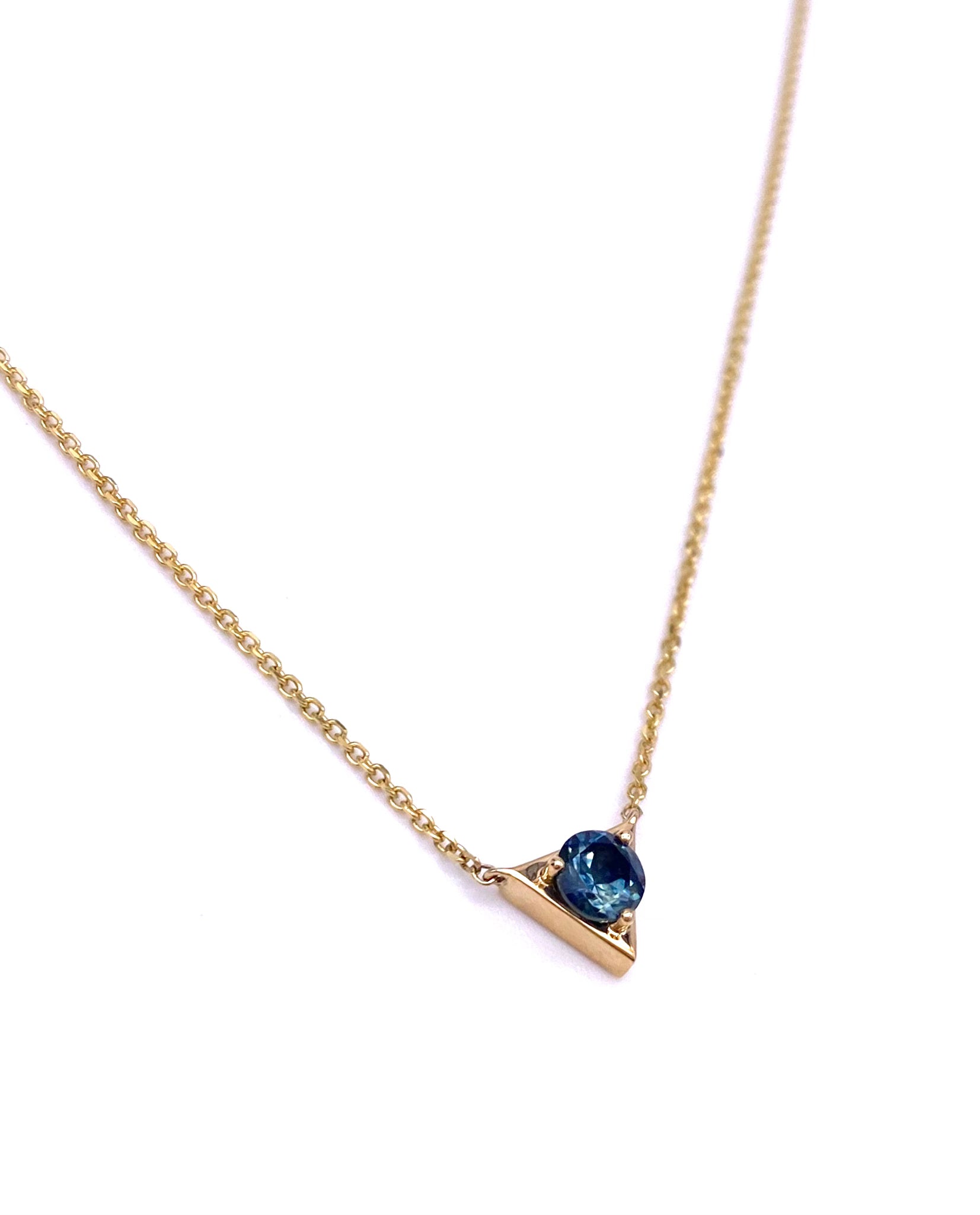 Petite Montana Sapphire Necklace F368NCC232MSXCI – Farley's