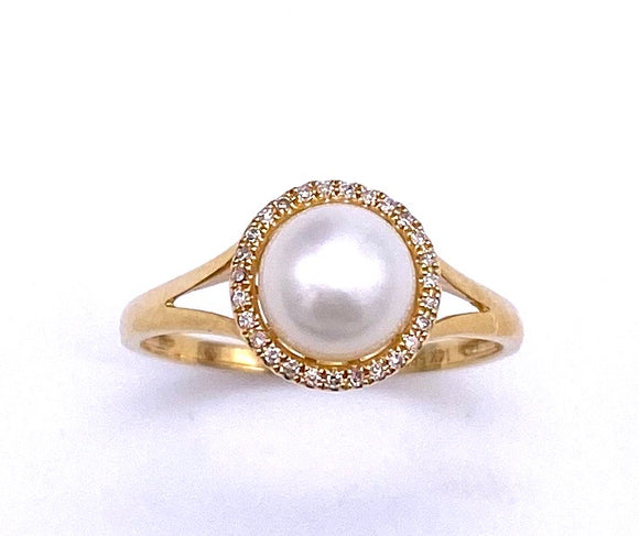 Pearl and Diamond Ring in Yellow Gold C223DR1103PRL