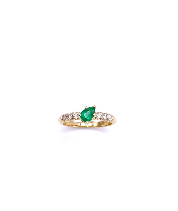 Pear Shaped Emerald Ring C038LS30434